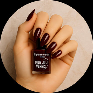 Hand & Nails